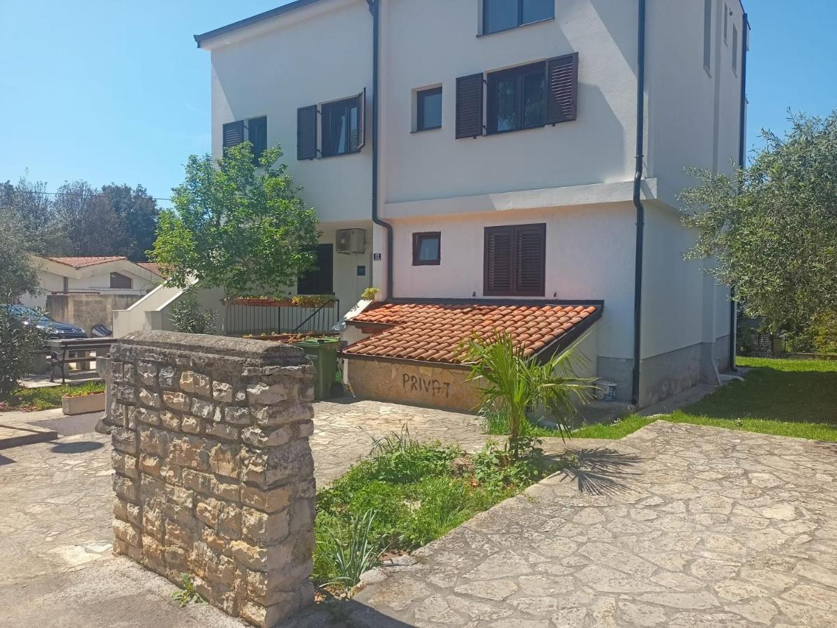Marko Apartments Poreč Exterior foto